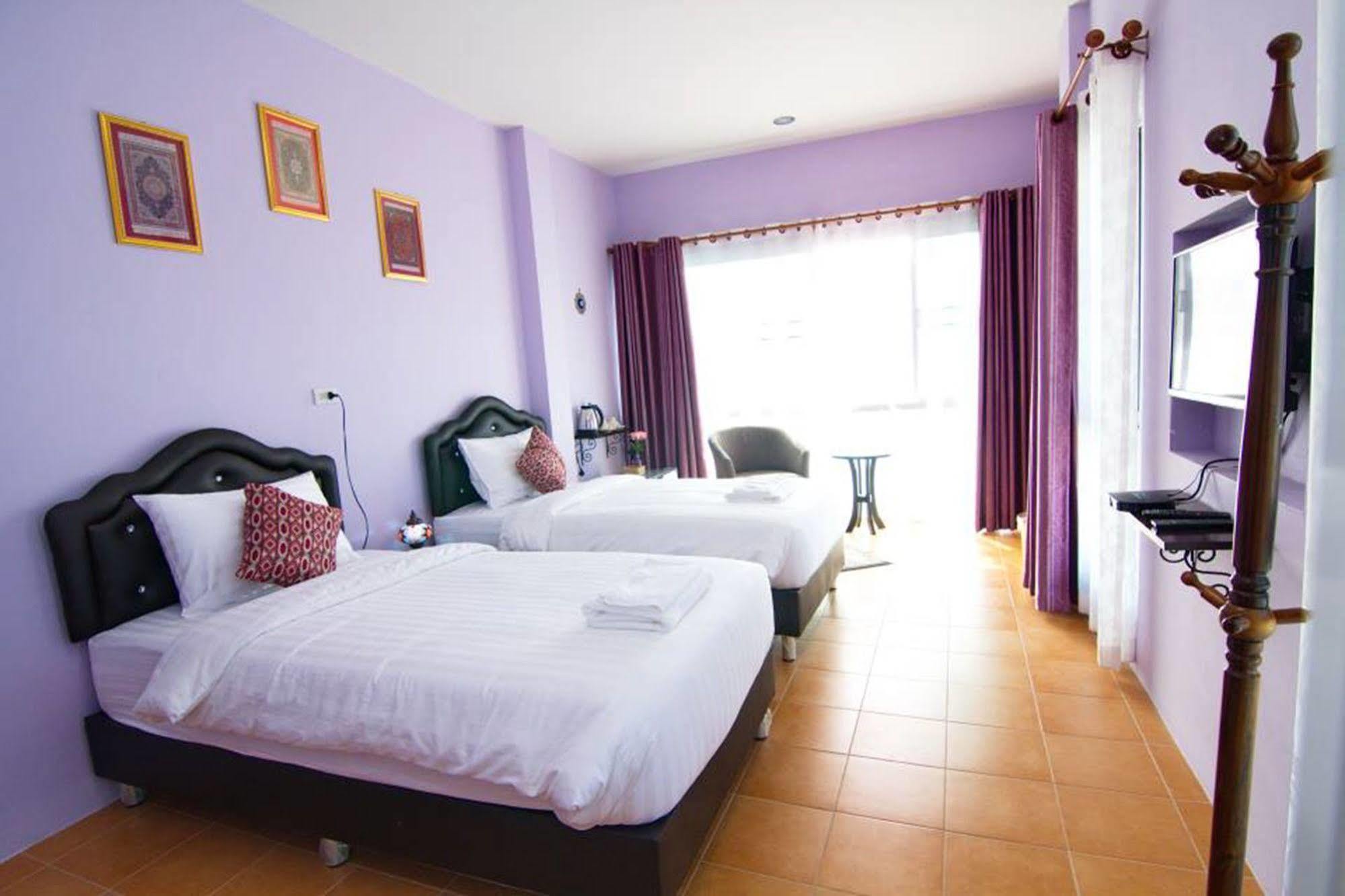 Chowdhury Boutique House Чиангмай Экстерьер фото