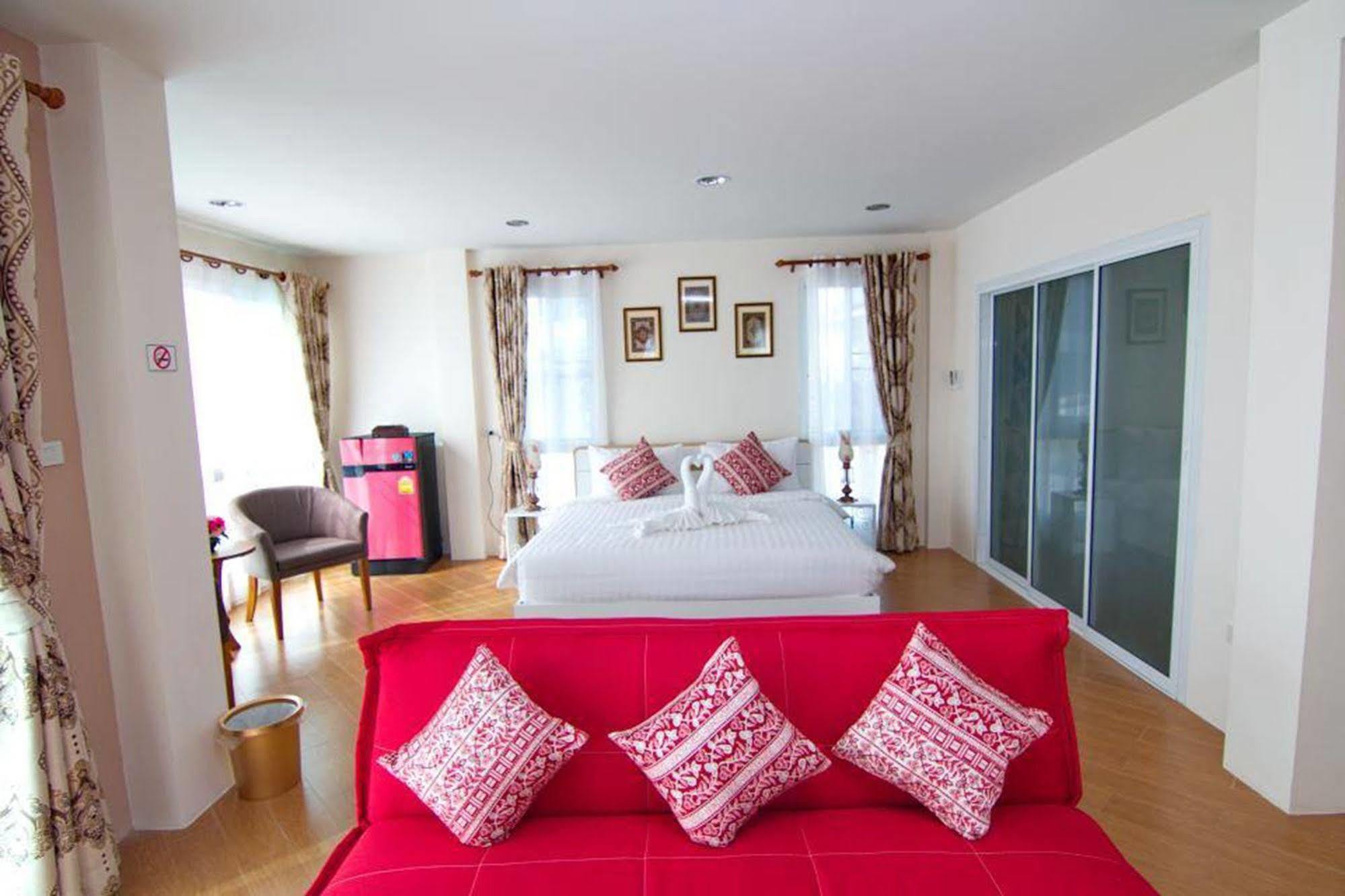 Chowdhury Boutique House Чиангмай Экстерьер фото